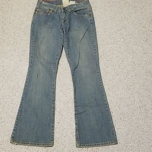 Marlow Jeans w/Embroidery, Size 29/9